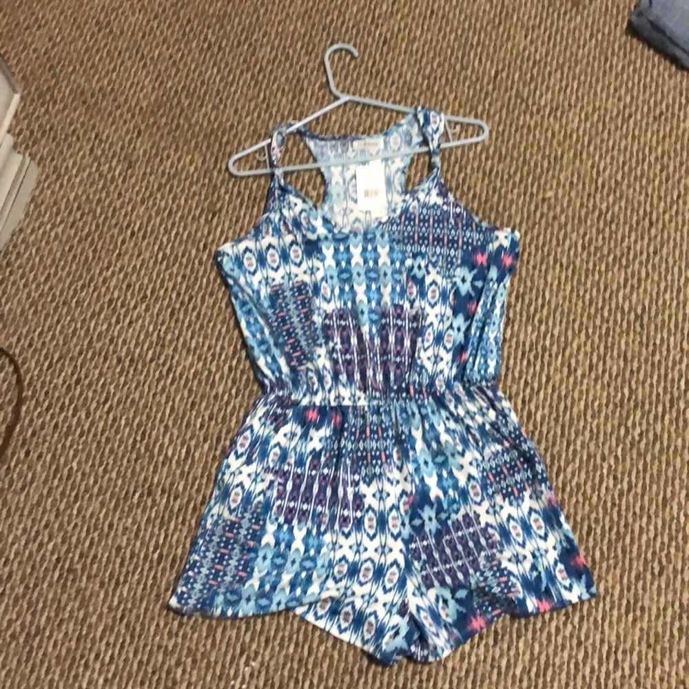 Women’s cloths